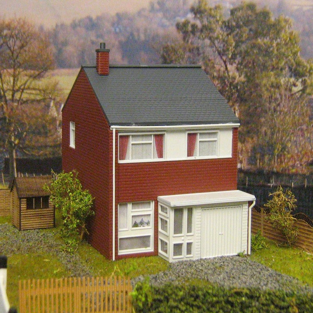 Gaugemaster Structures Fordhampton 1960s 3 Bedroom House Kit GM405