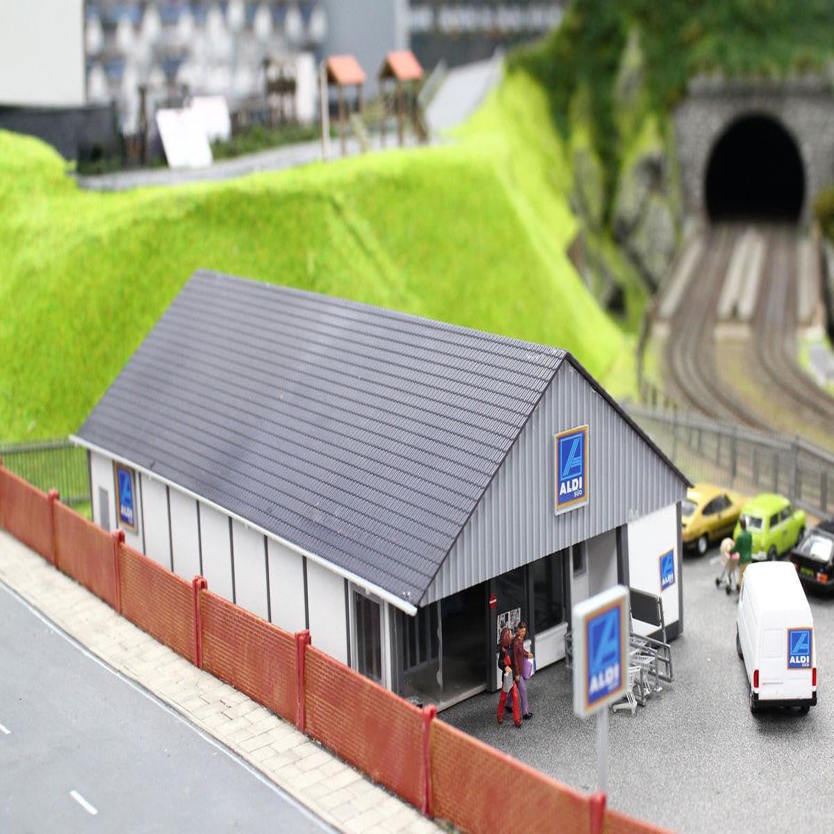 Gaugemaster Structures Fordhampton Supermarket Kit GM419