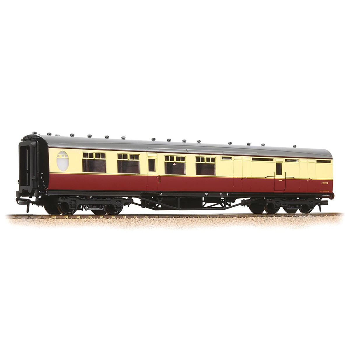 Bachmann LNER Thompson Brake Third Corridor BR Crimson & Cream