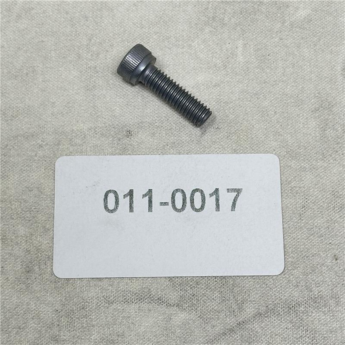 011-0017 Bolt M6X20